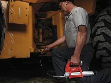 Milwaukee Akku-Fettpresse M12 GG-0