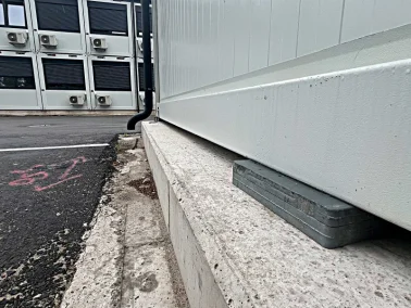 Unterlegplatte JakStak für Container und Bauteile