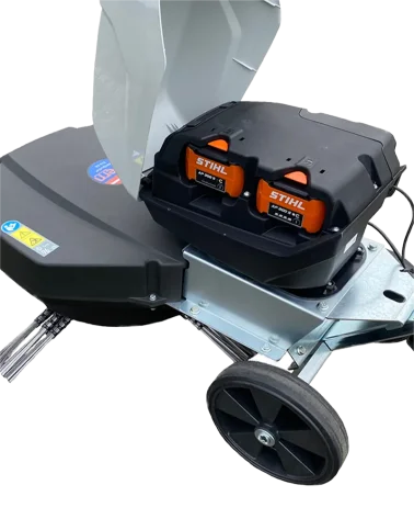 Kwern Greenbuster Pro 66 E mit STIHL AP System