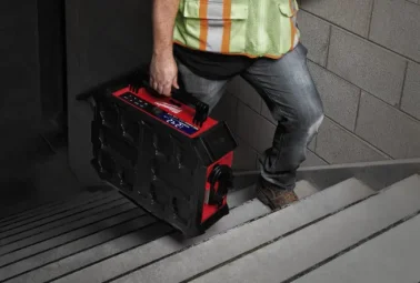 Milwaukee Akku-/Netz Radio Packout M18PRCDAB+0