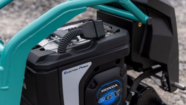 Ammann eAPF 12/50 vorwärtslaufende Akku-Rüttelplatte