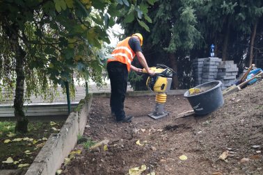 BOMAG BT60 Stampfer, breiter Fuß