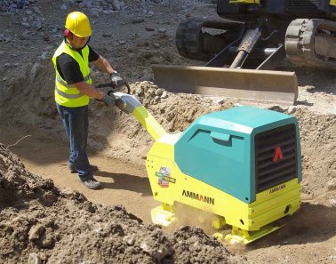 Ammann APH110-95 reversierbare Rüttelplatte, E-Start