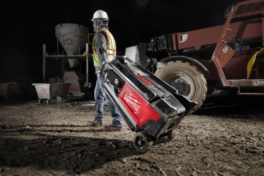 Milwaukee Akku-Baustellenstrahler MXF TL-601