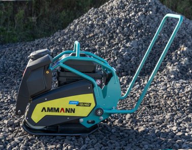 Ammann eAPF 12/40 vorwärtslaufende Akku-Rüttelplatte