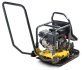 Aktion BOMAG BP12/40 vorwärtslaufende Rüttelplatte mit Radsatz, Gummimatte, Wasserberieselung